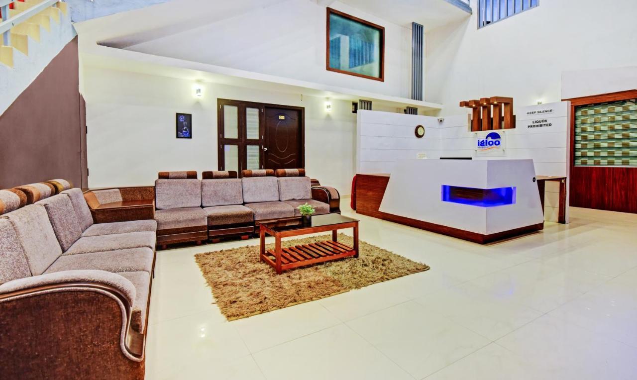 Treebo Igloo Residency Raja Seat Hotel Мадикери Екстериор снимка